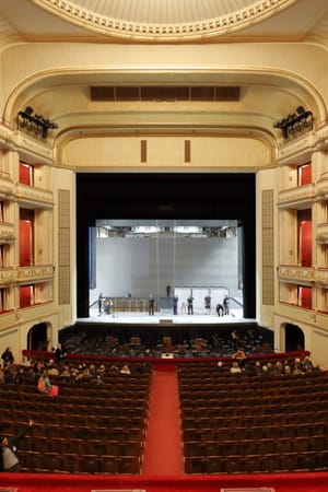 Die Staatsoper - Weltbühne für Österreich
