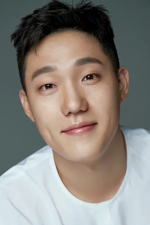 Mo Tae-bum